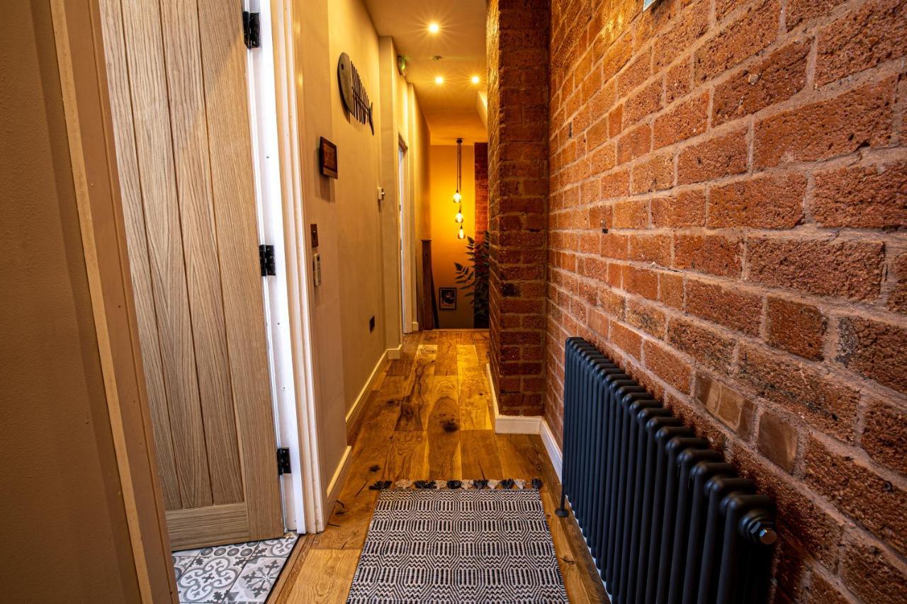Vip 3Br Grade2 Luxurious Industrial House With Wood Fire, Electric Blinds And Big Cast Iron Windows In The Heart Of The Jq Villa Birmingham Exterior photo
